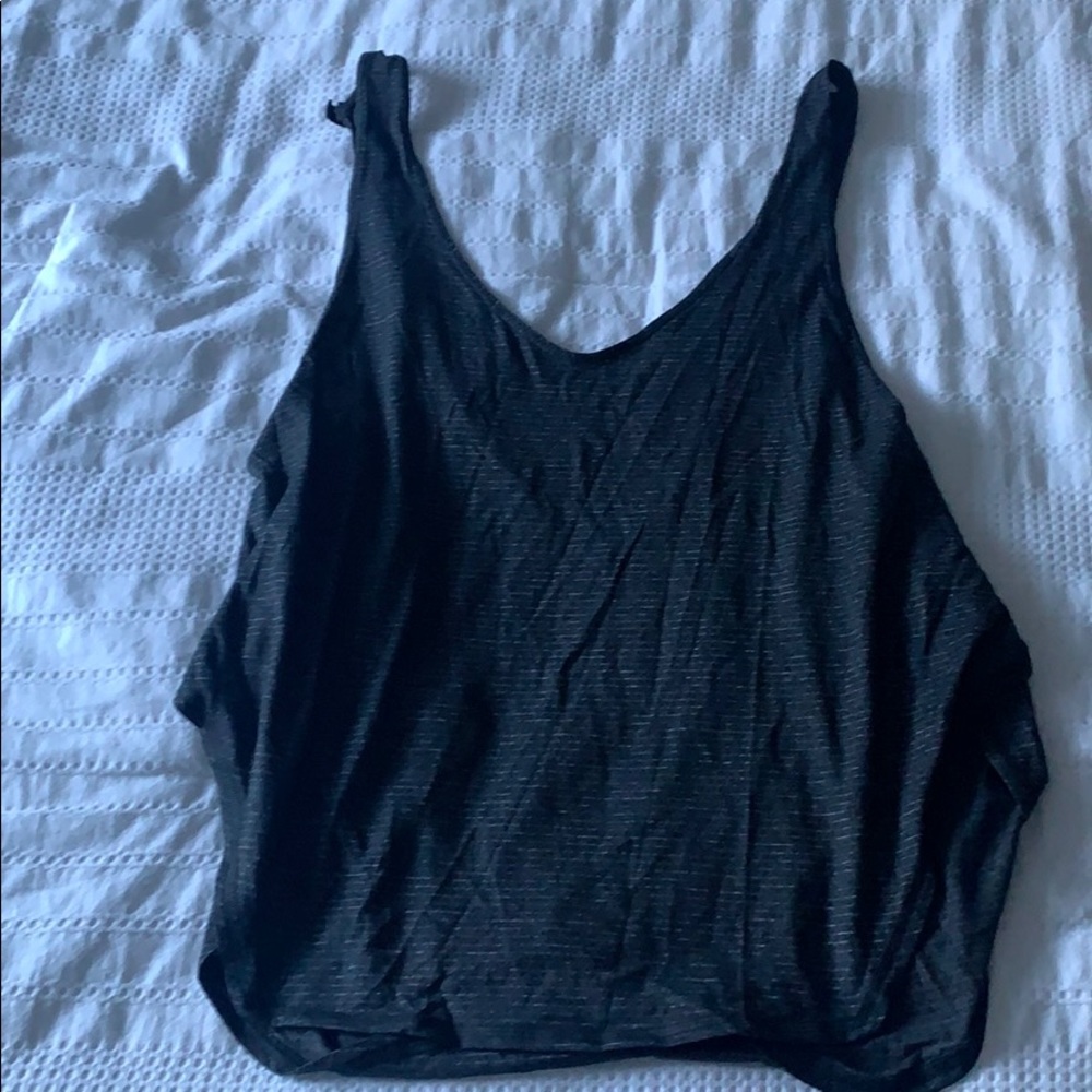 Lululemon shell tank